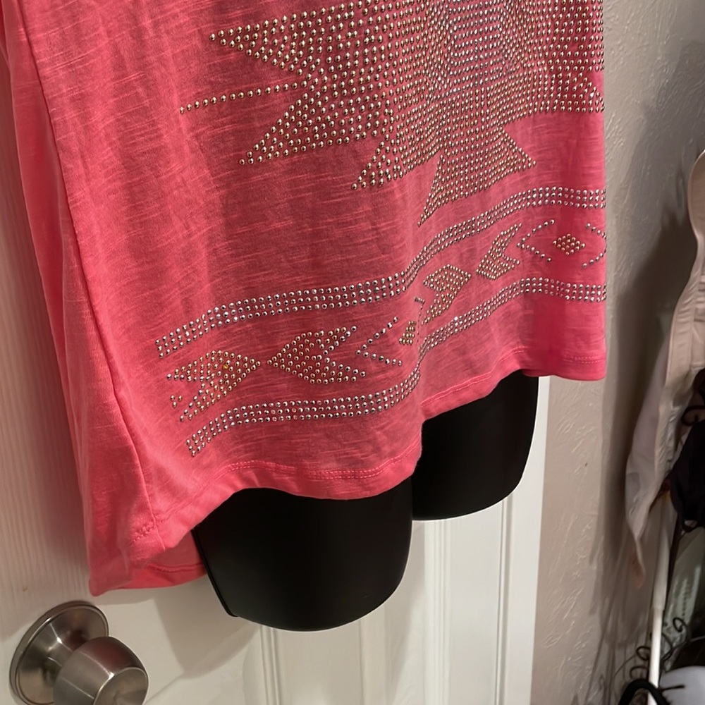 Pink Rhinestone tank top - Picture 4 of 5